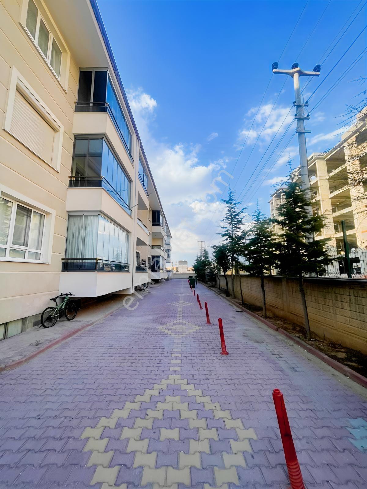 Efdal'den Sancak Mah. Firdevs Sitelerinde Geniş,bakımlı Daire — fotoğraf 30