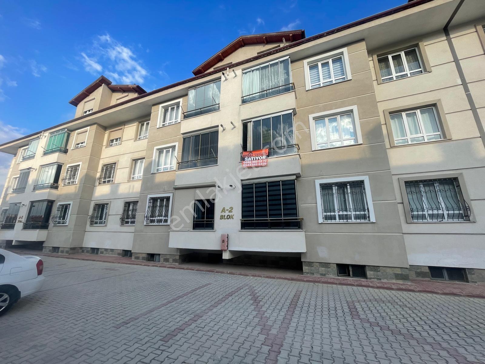 Efdal'den Sancak Mah. Firdevs Sitelerinde Geniş,bakımlı Daire — fotoğraf 31