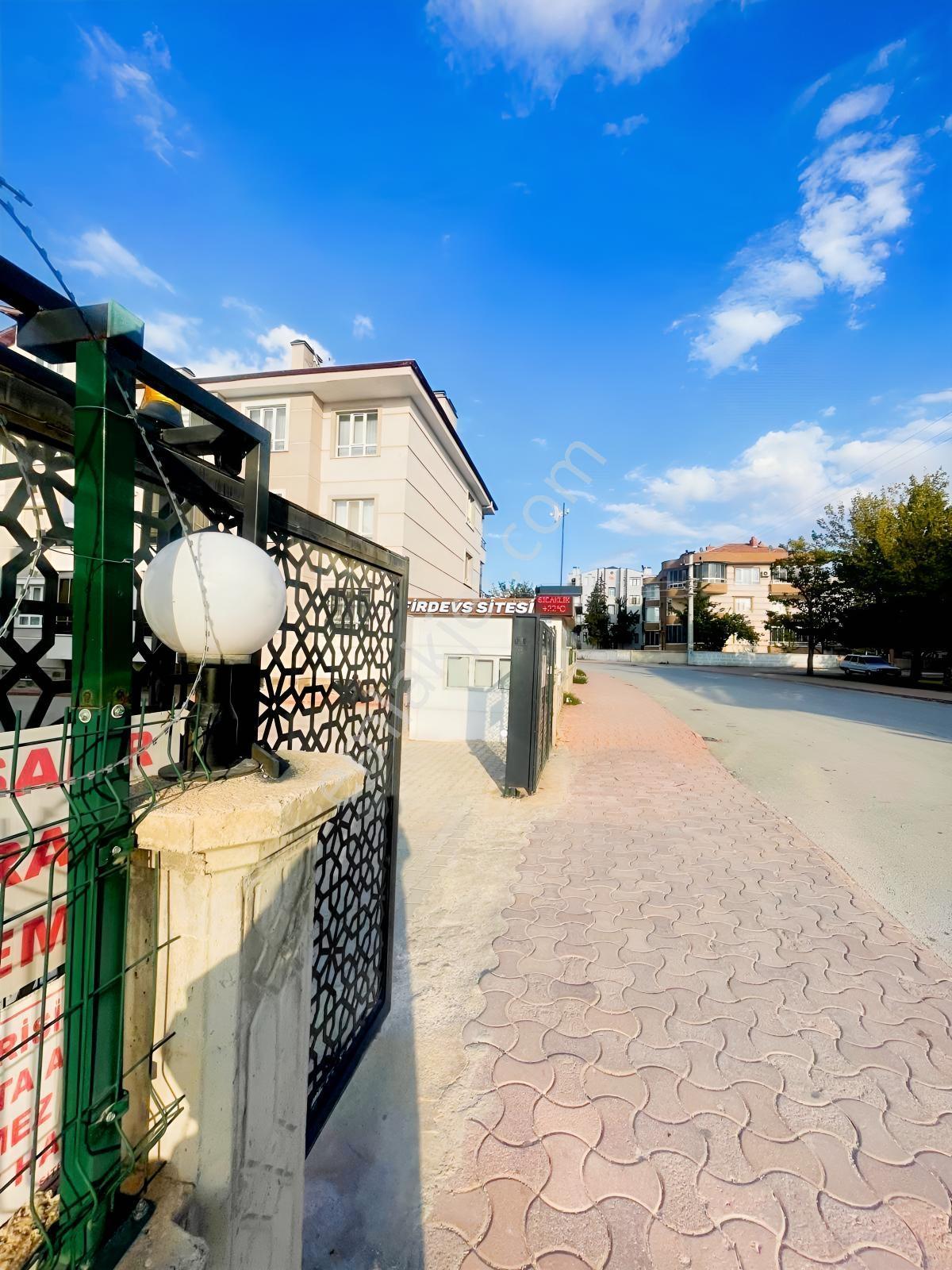 Efdal'den Sancak Mah. Firdevs Sitelerinde Geniş,bakımlı Daire — fotoğraf 34