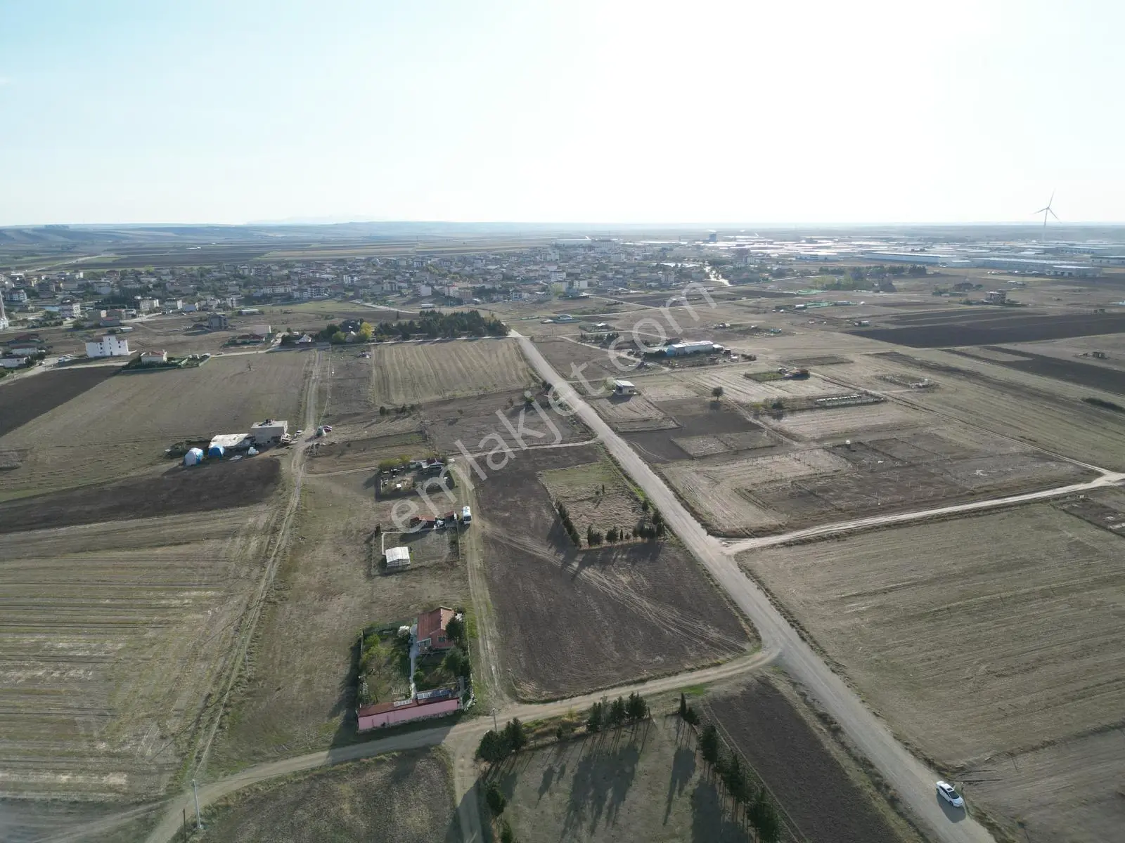 Weew'den Marmaracık'ta Caddeye Yakın 3 Kat İmarlı 1.120m2 Arsa — fotoğraf 4