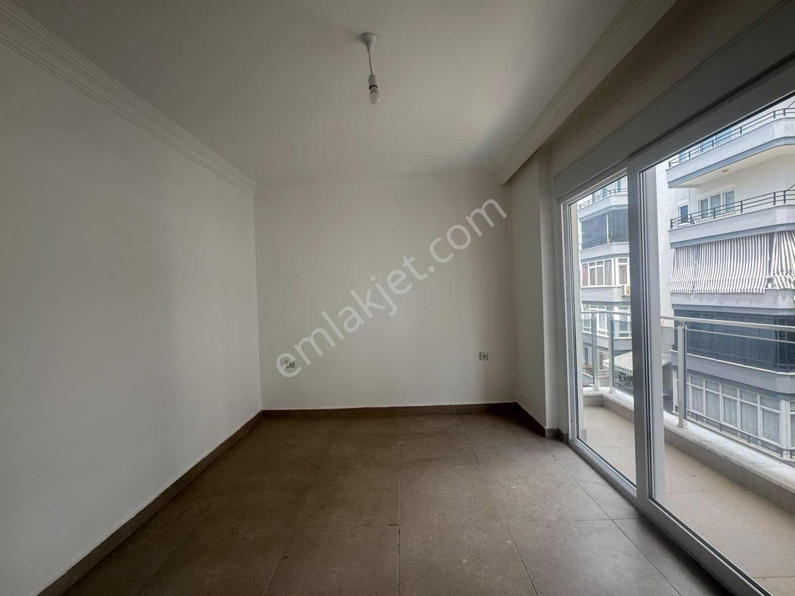 Alanya Saray Mah Satılık 1+1 — fotoğraf 16