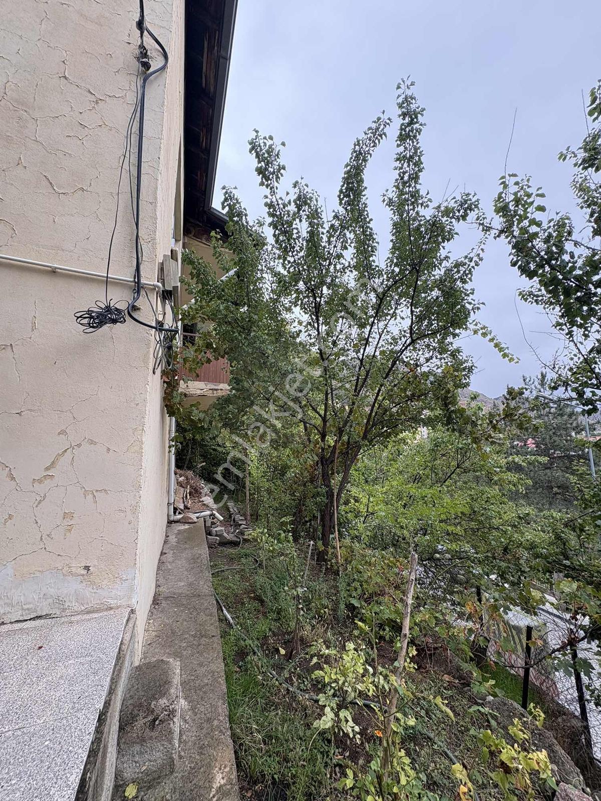 Okan Emlak'tan 255m² Arsa İçinde Yatırımlık Müstakil Ev — fotoğraf 14