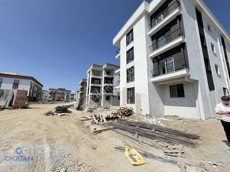 Muradiye Mah 2+1 Havuzlu Otoparklı Lüks Satılık Daireler — fotoğraf 3