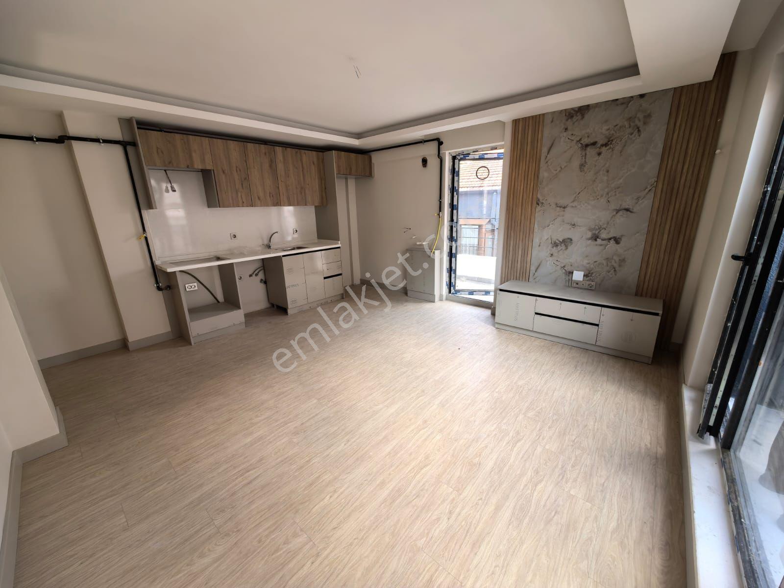 Toprak Emlaktan Ank Keçiören Aktepe Mah De Sıfır 2+1 Lüx Yapılı Daire — fotoğraf 8