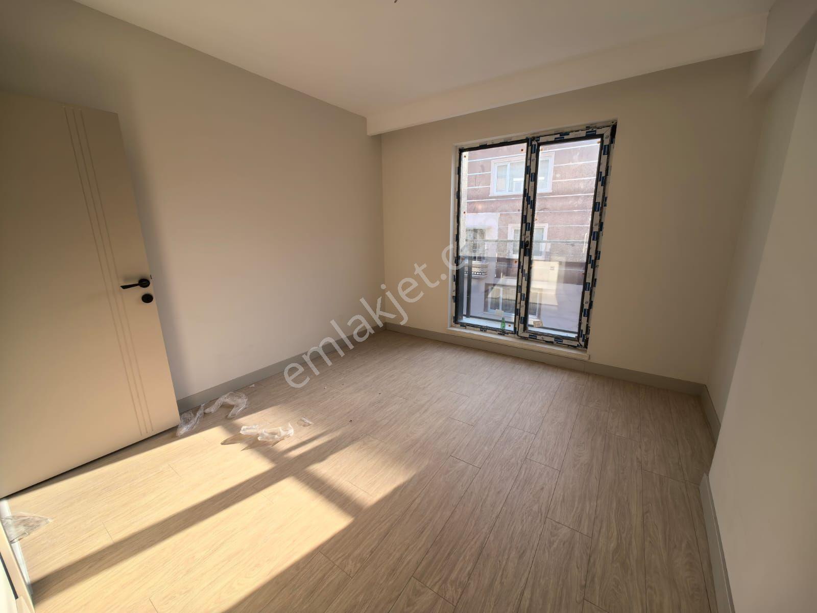 Toprak Emlaktan Ank Keçiören Aktepe Mah De Sıfır 2+1 Lüx Yapılı Daire — fotoğraf 13