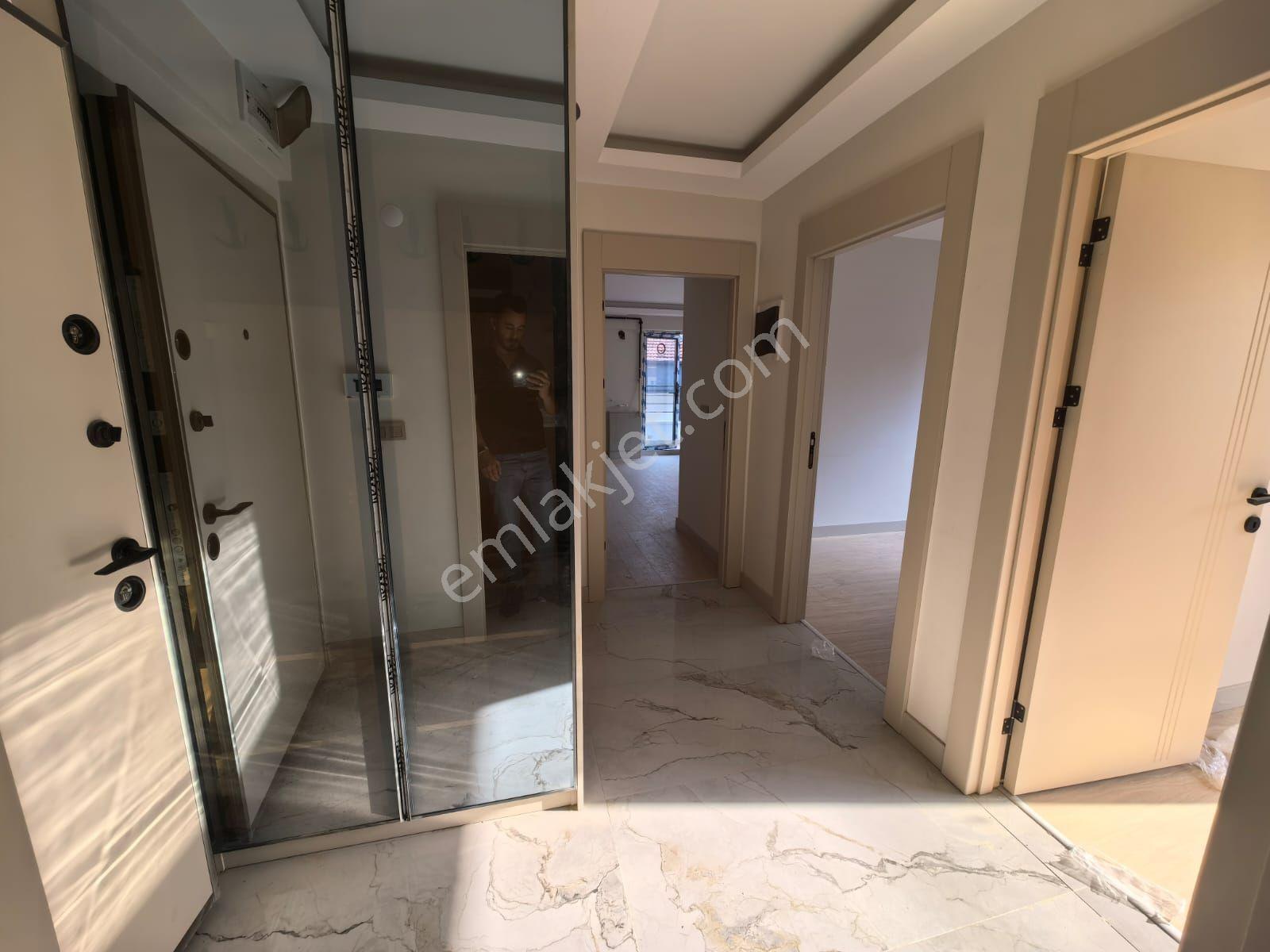 Toprak Emlaktan Ank Keçiören Aktepe Mah De Sıfır 2+1 Lüx Yapılı Daire — fotoğraf 23