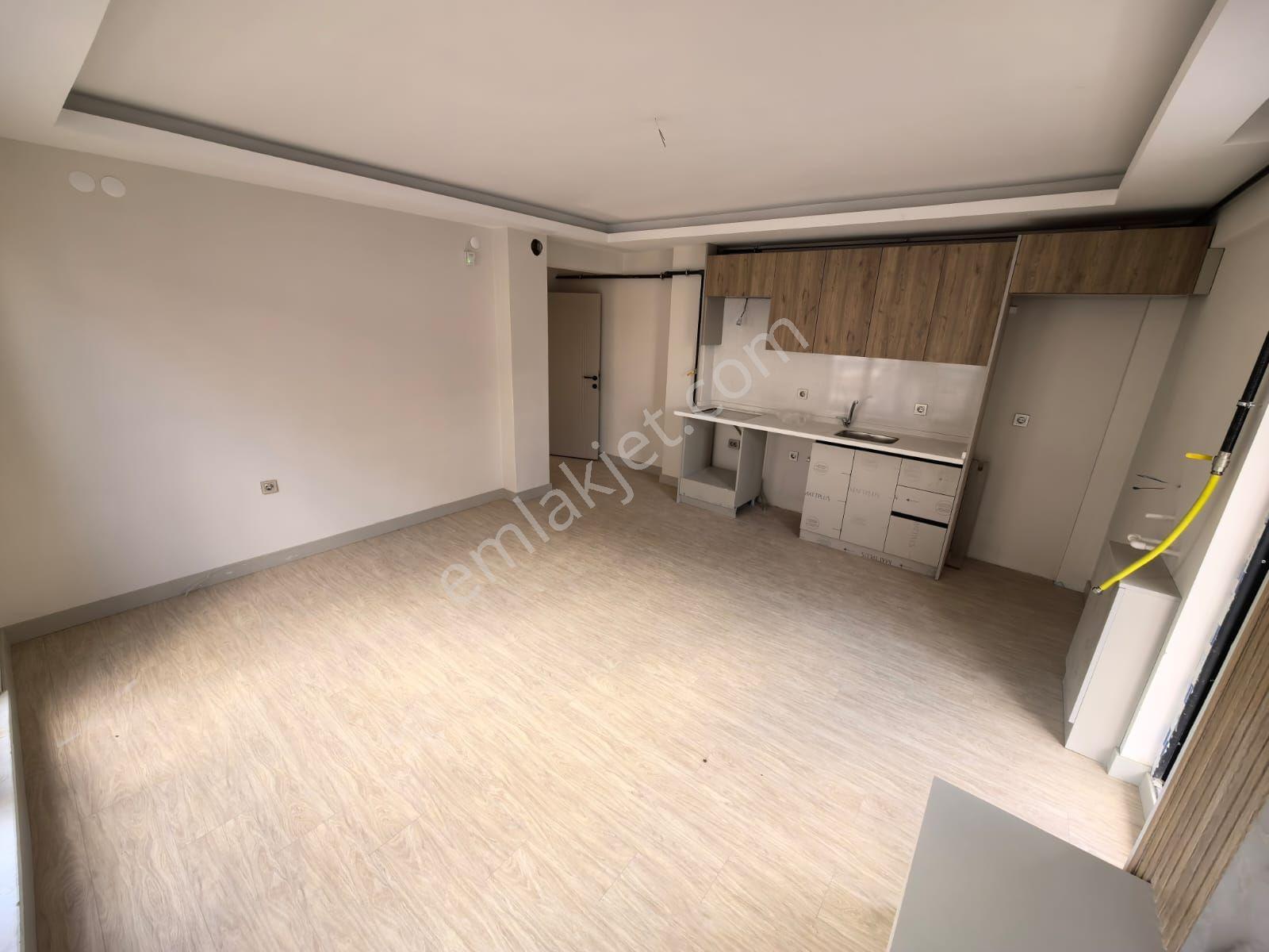 Toprak Emlaktan Ank Keçiören Aktepe Mah De Sıfır 2+1 Lüx Yapılı Daire — fotoğraf 26