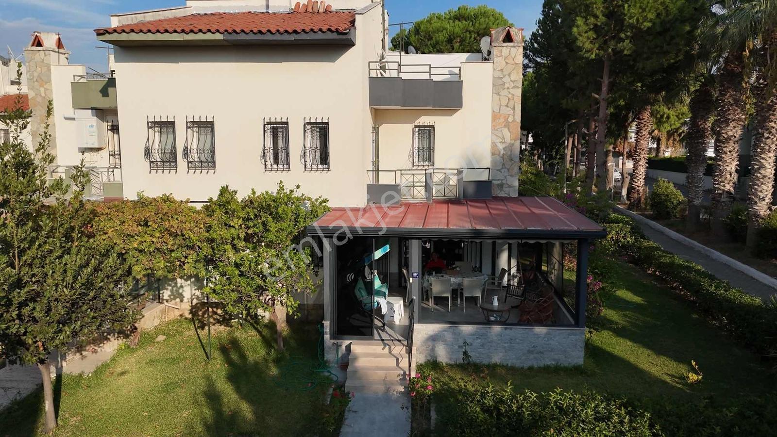Yavansu'da Batı Yakası Sitesinde 4+1 Köşe Konumlu Satılık Villa — fotoğraf 2