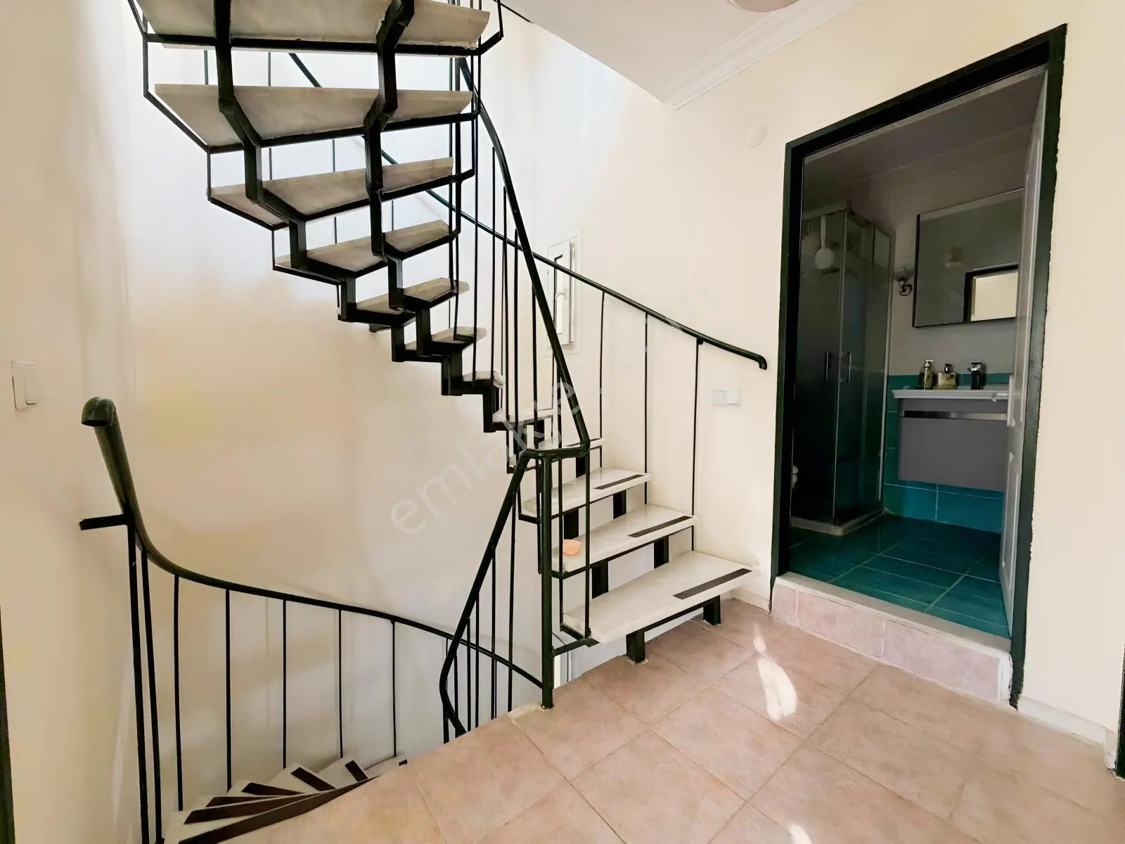 Yavansu'da Batı Yakası Sitesinde 4+1 Köşe Konumlu Satılık Villa — fotoğraf 24