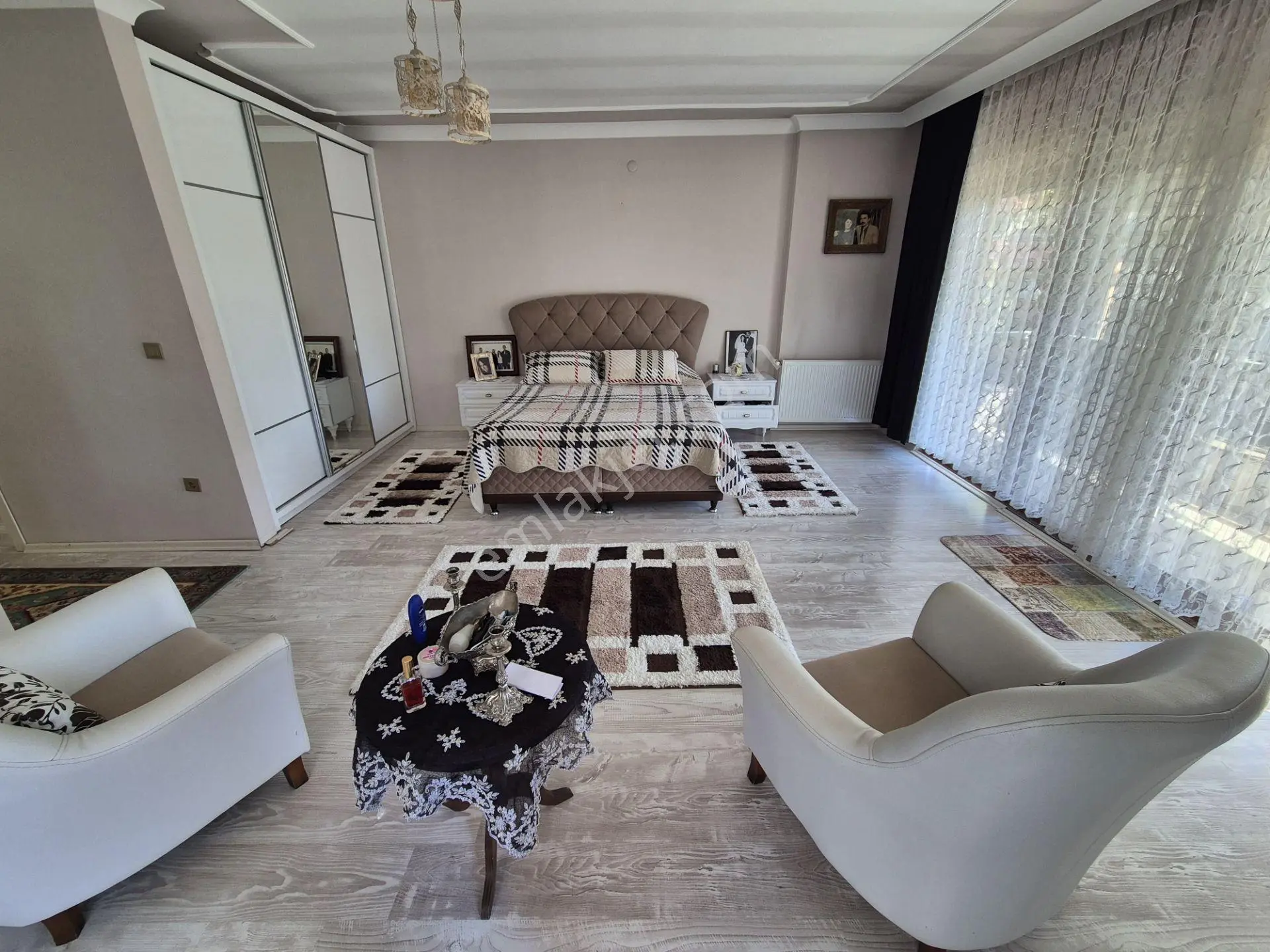 Pera Dan Emsalsiz Büyüklükte Müstakil Villa — fotoğraf 18