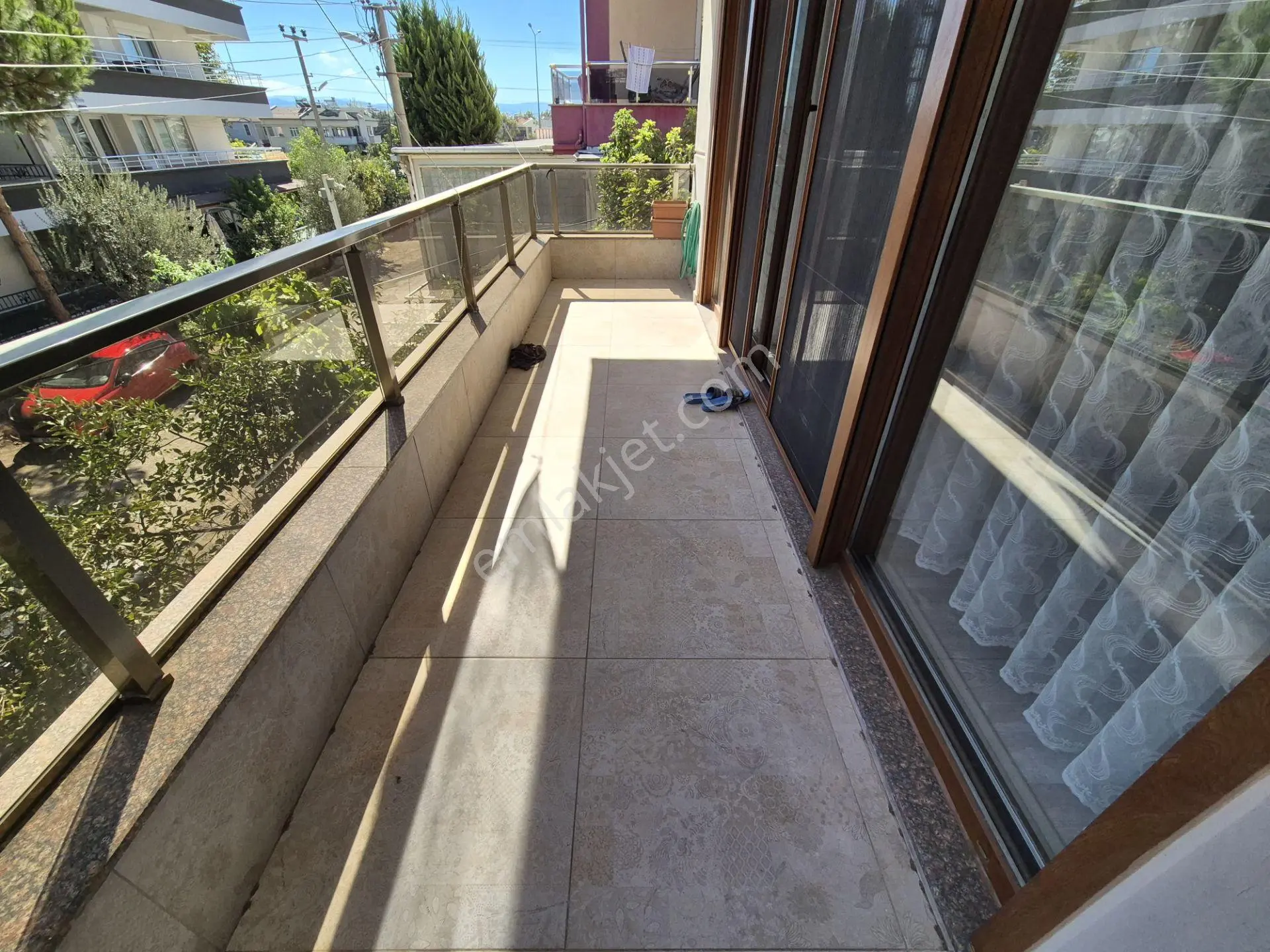 Pera Dan Emsalsiz Büyüklükte Müstakil Villa — fotoğraf 22