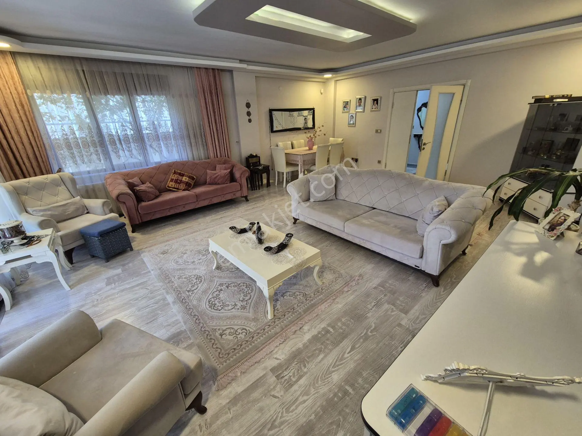 Pera Dan Emsalsiz Büyüklükte Müstakil Villa — fotoğraf 28