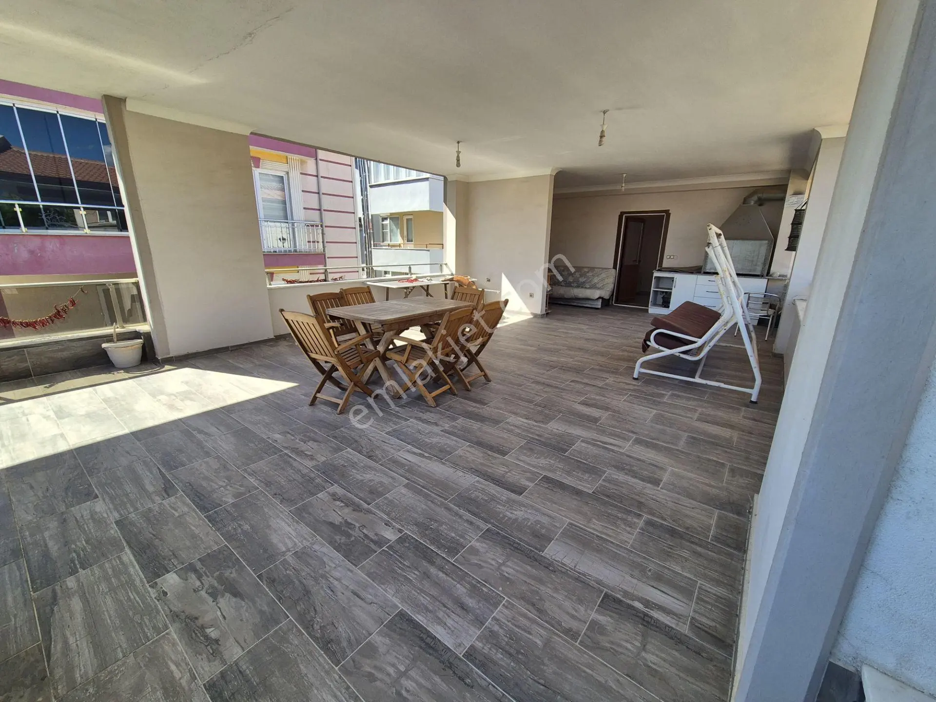 Pera Dan Emsalsiz Büyüklükte Müstakil Villa — fotoğraf 32