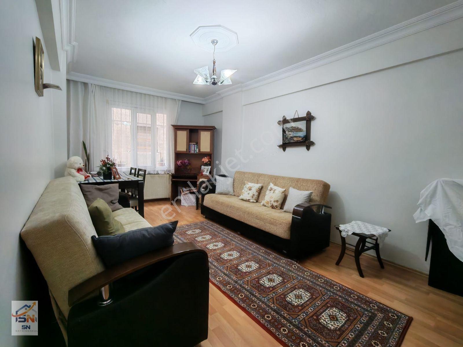 Küçükçekmece Marmaray Yakın 2+1 Satılık Daire — fotoğraf 18
