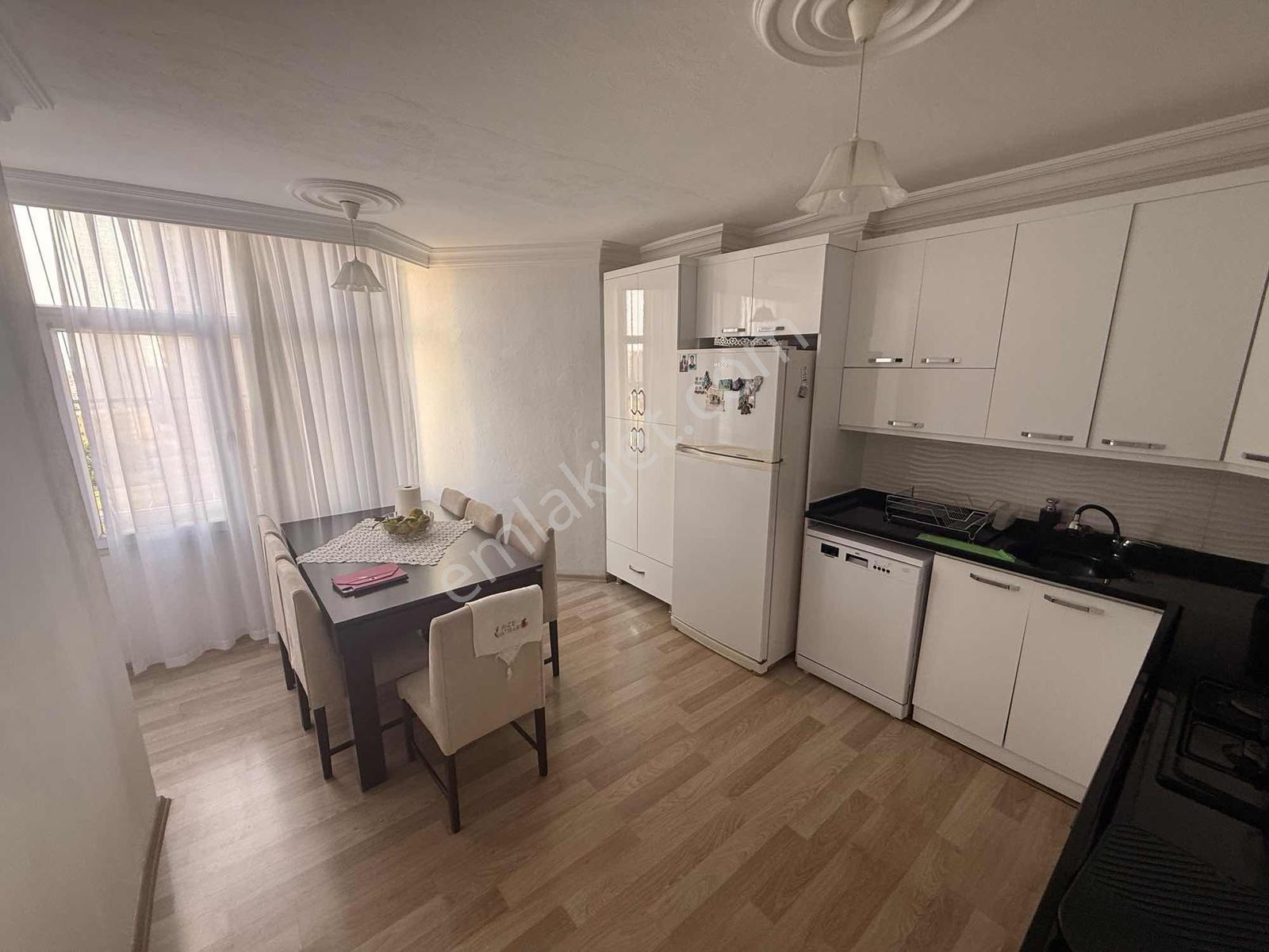 İz'den Xl Genişlikte İçi Yapılı Kapalı Mutfak 2+1 Daire — fotoğraf 8