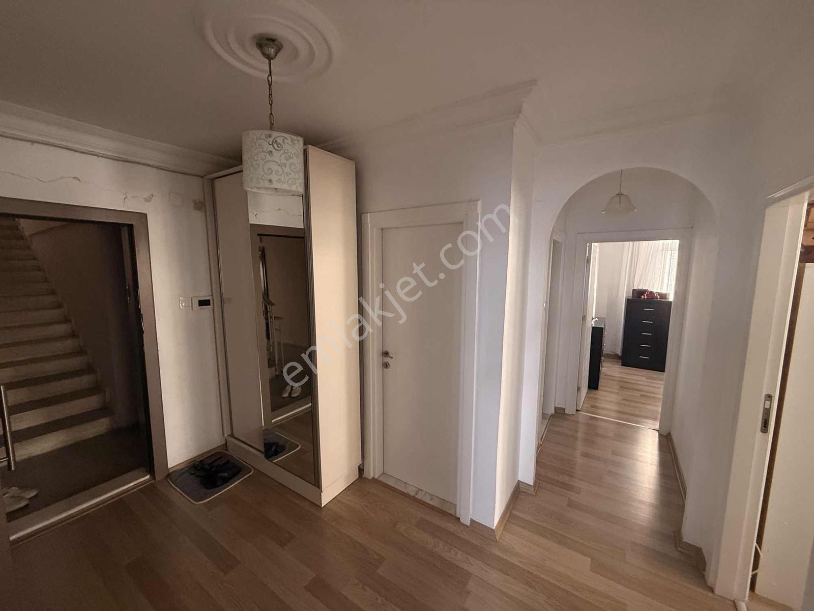 İz'den Xl Genişlikte İçi Yapılı Kapalı Mutfak 2+1 Daire — fotoğraf 13