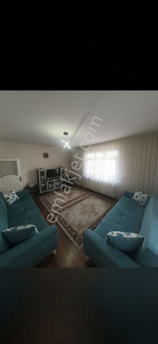 Bağcılar Yüzyıl Metrosunun Hemen Arkasında! Fırsat 3+1 Daire — fotoğraf 3