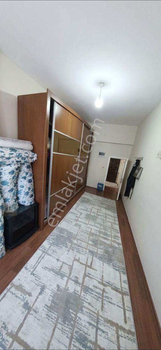 Bağcılar Yüzyıl Metrosunun Hemen Arkasında! Fırsat 3+1 Daire — fotoğraf 7