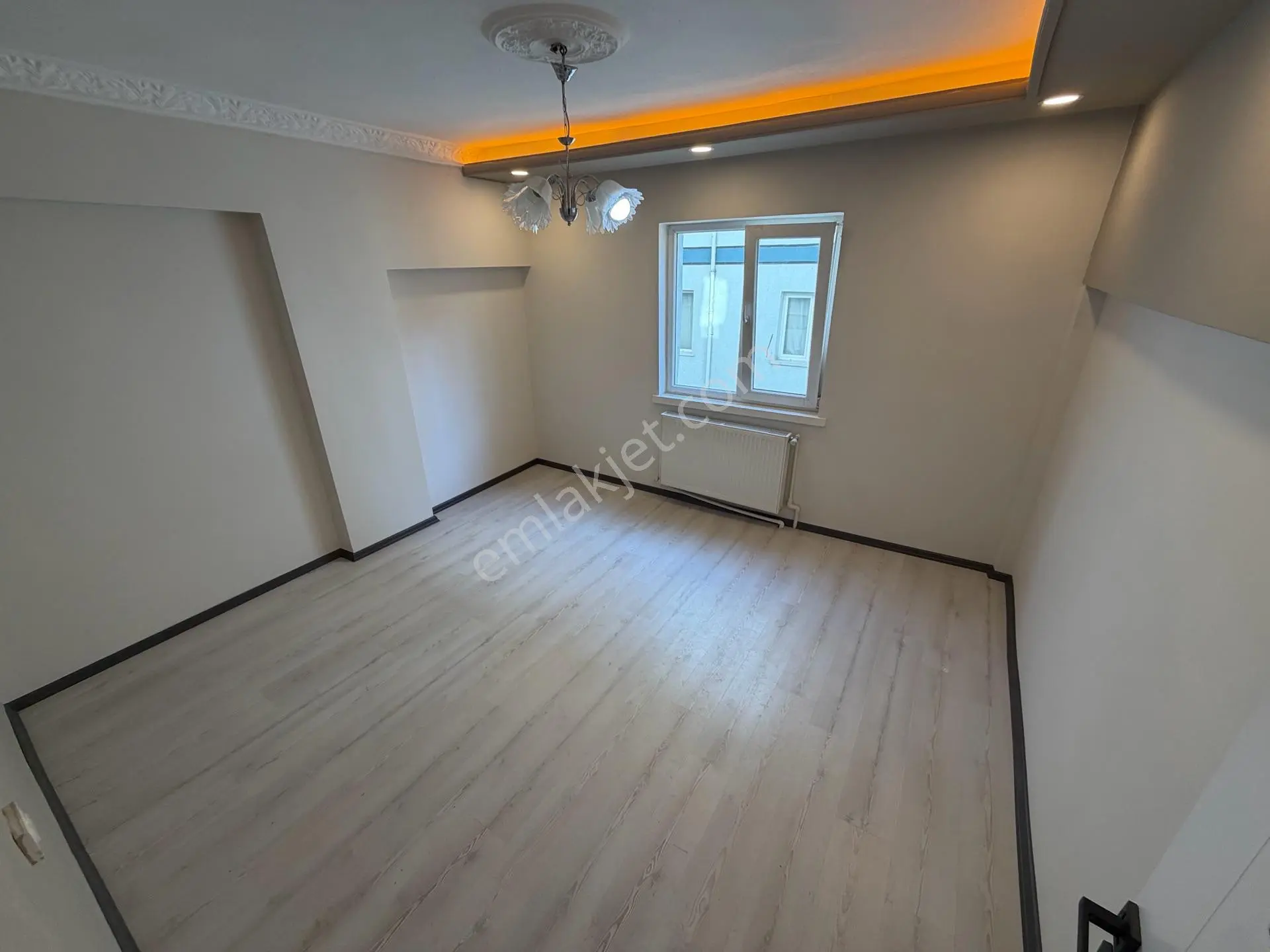 Akşemsettin Mahallesi'nde 3+1 Ara Kat Ön Cephe Full Yapılı Krediye Uygun Satılık Daire! — fotoğraf 7