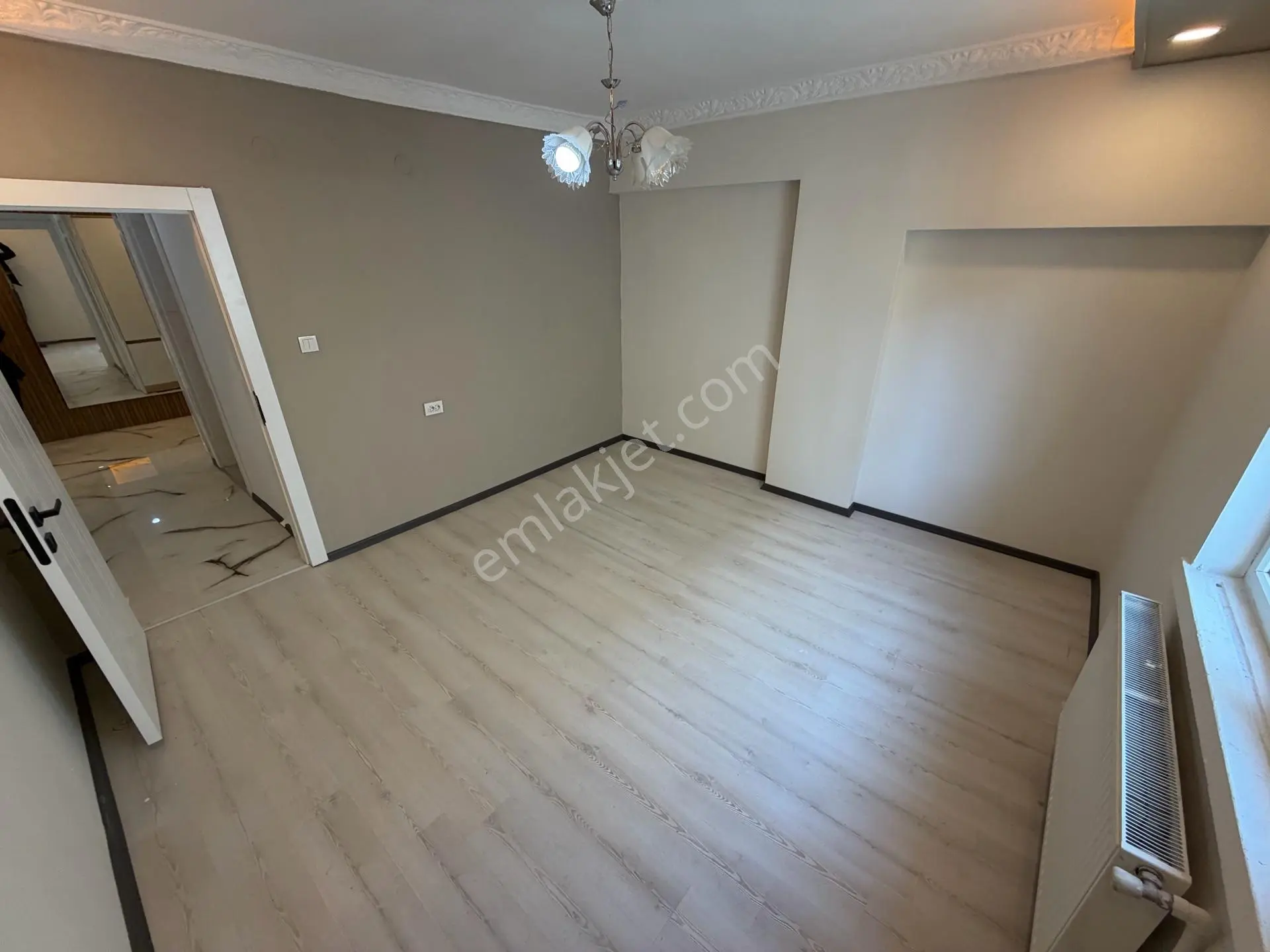 Akşemsettin Mahallesi'nde 3+1 Ara Kat Ön Cephe Full Yapılı Krediye Uygun Satılık Daire! — fotoğraf 9