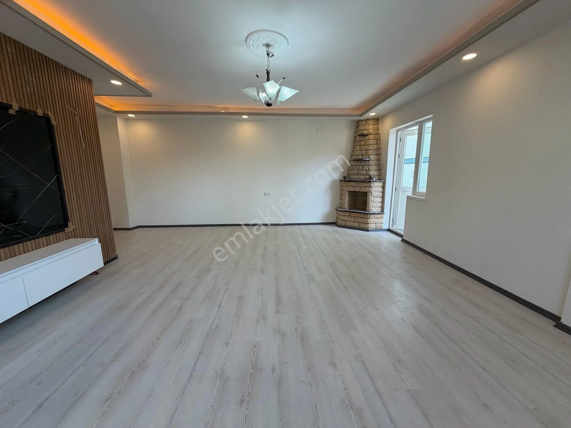 Akşemsettin Mahallesi'nde 3+1 Ara Kat Ön Cephe Full Yapılı Krediye Uygun Satılık Daire! — fotoğraf 23