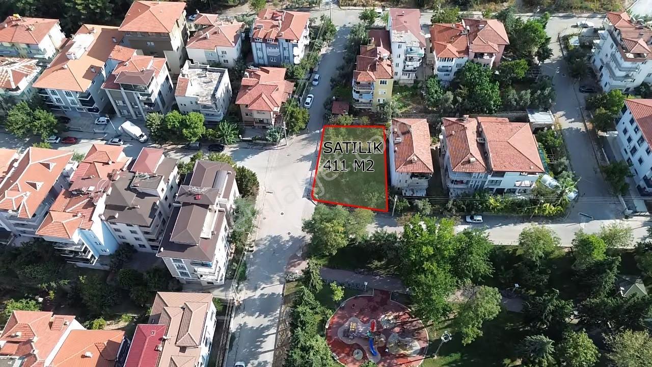 Bağbaşı Kervansarayda Çok Güzel Konum 3 Kat İmarlı Satılık Arsa
