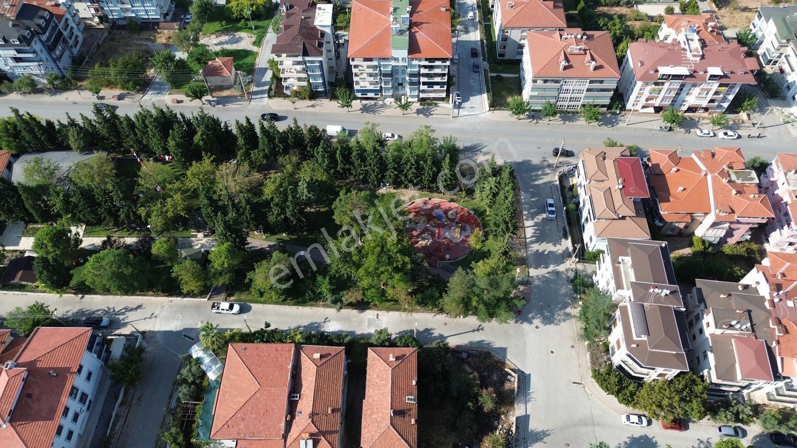 Bağbaşı Kervansarayda Çok Güzel Konum 3 Kat İmarlı Satılık Arsa — fotoğraf 17