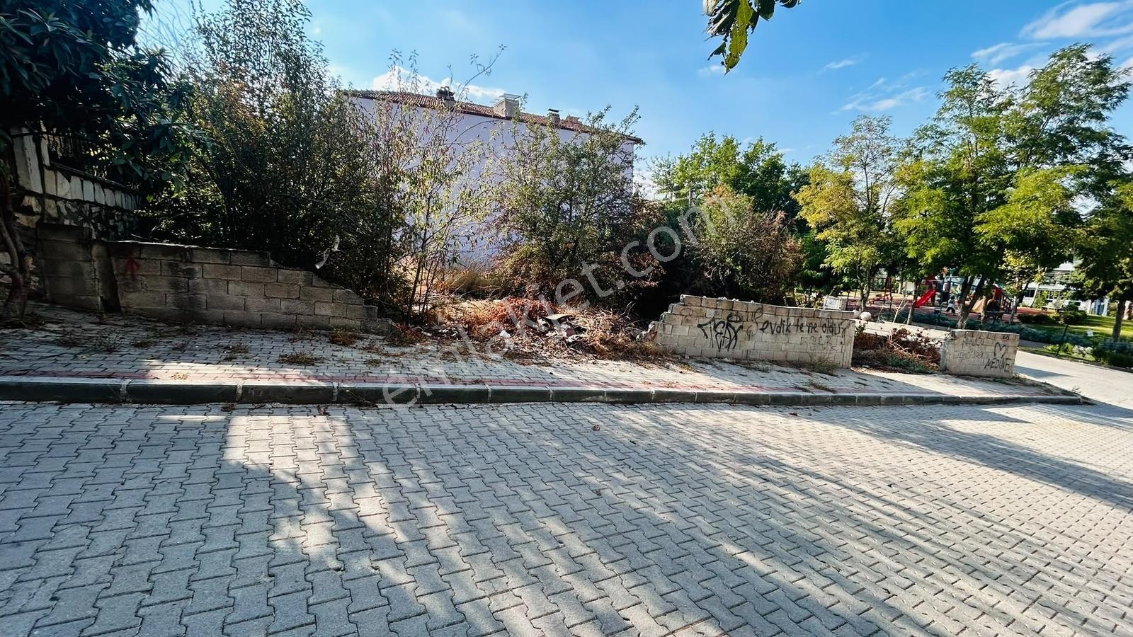 Bağbaşı Kervansarayda Çok Güzel Konum 3 Kat İmarlı Satılık Arsa — fotoğraf 31
