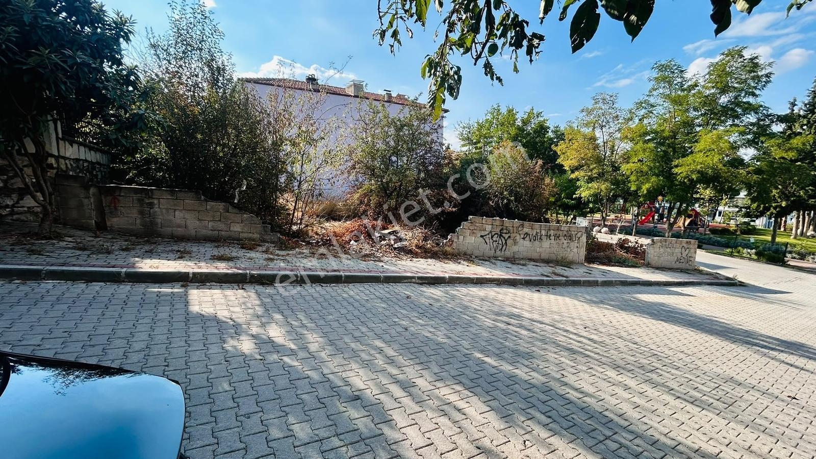 Bağbaşı Kervansarayda Çok Güzel Konum 3 Kat İmarlı Satılık Arsa — fotoğraf 32