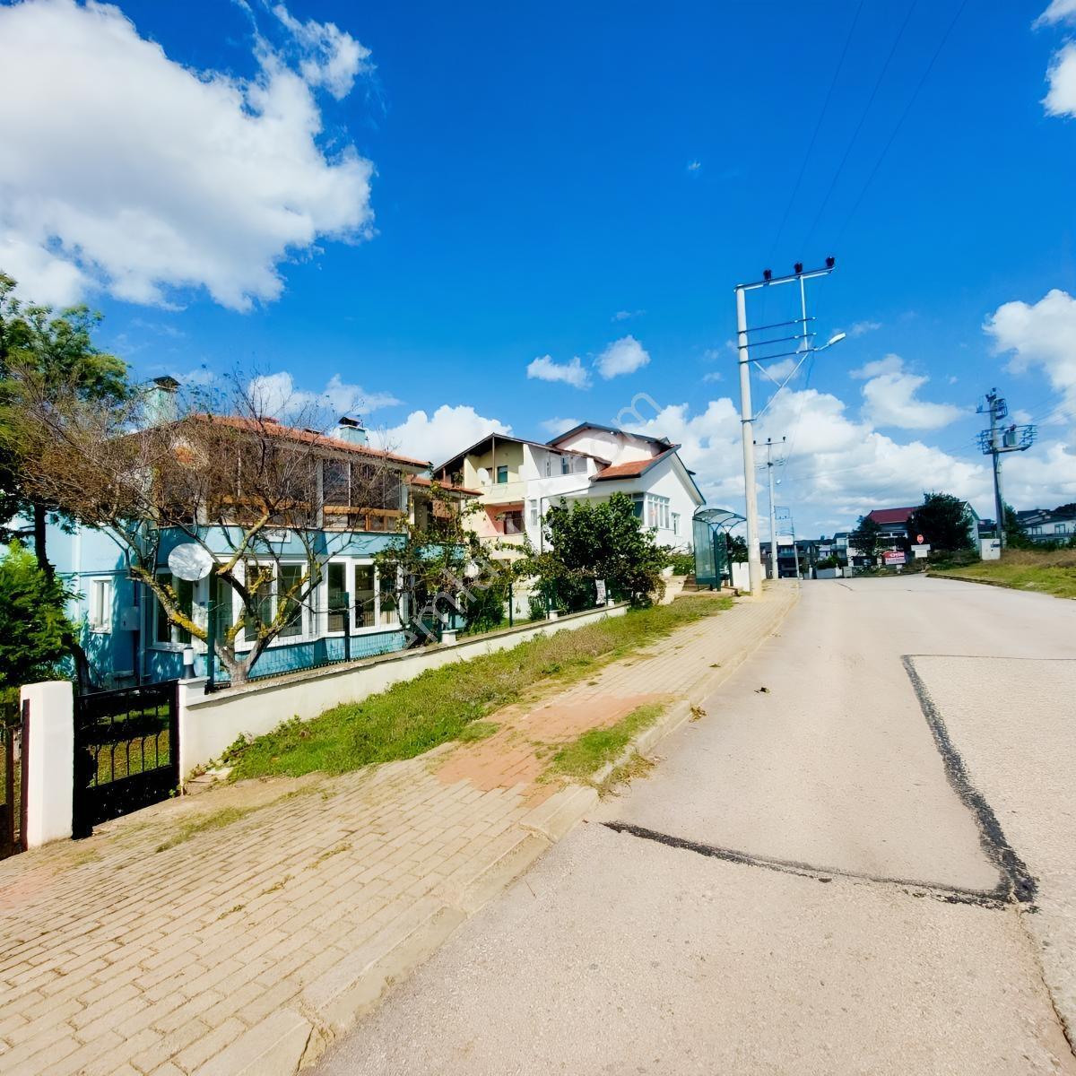 Redstone-zena'dan Cebeci Sahili Yakınında Satılık 2+1 Daire — fotoğraf 2