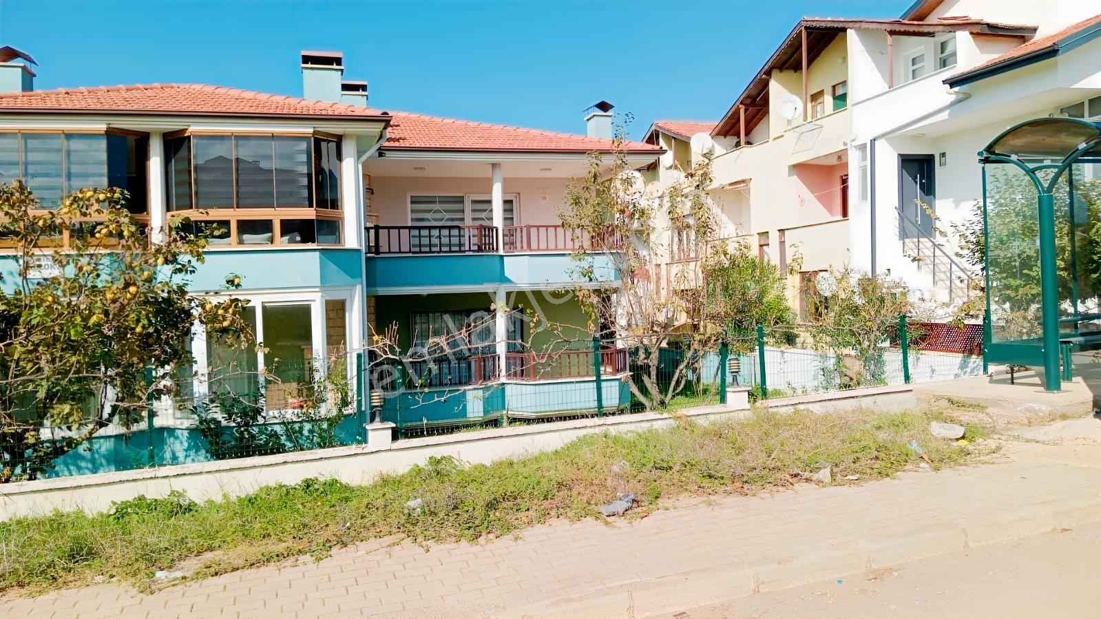 Redstone-zena'dan Cebeci Sahili Yakınında Satılık 2+1 Daire — fotoğraf 3