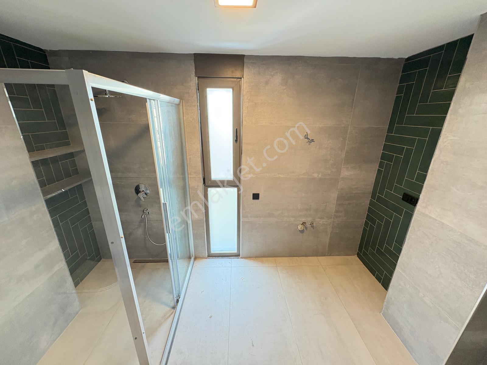 Bayramoğlu'nda İskanlı Tapu Masrafsız Ultralüx 5+2 Fourlex Villa — fotoğraf 17