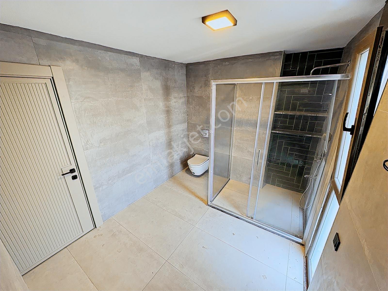 Bayramoğlu'nda İskanlı Tapu Masrafsız Ultralüx 5+2 Fourlex Villa — fotoğraf 18