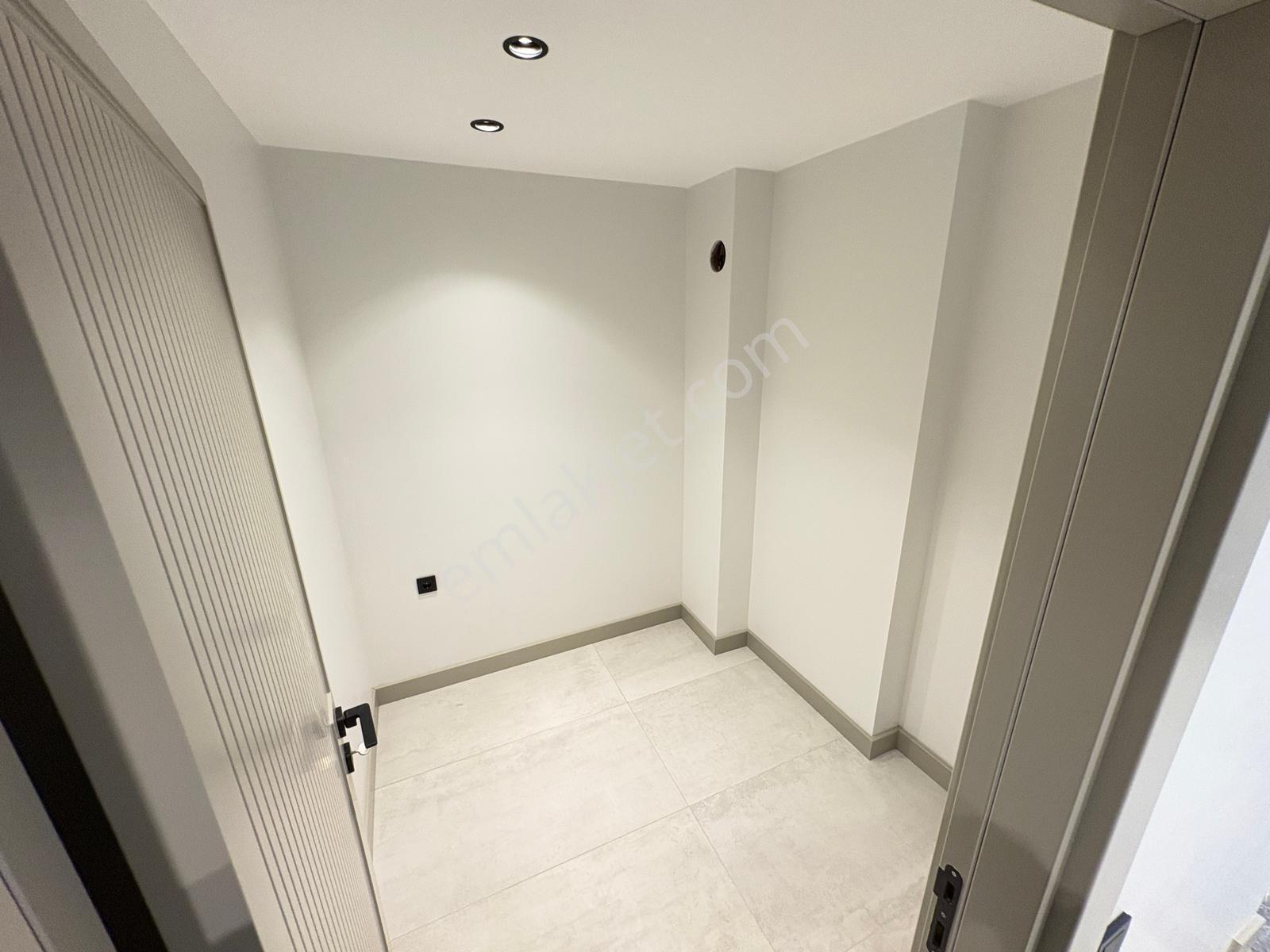 Bayramoğlu'nda İskanlı Tapu Masrafsız Ultralüx 5+2 Fourlex Villa — fotoğraf 26