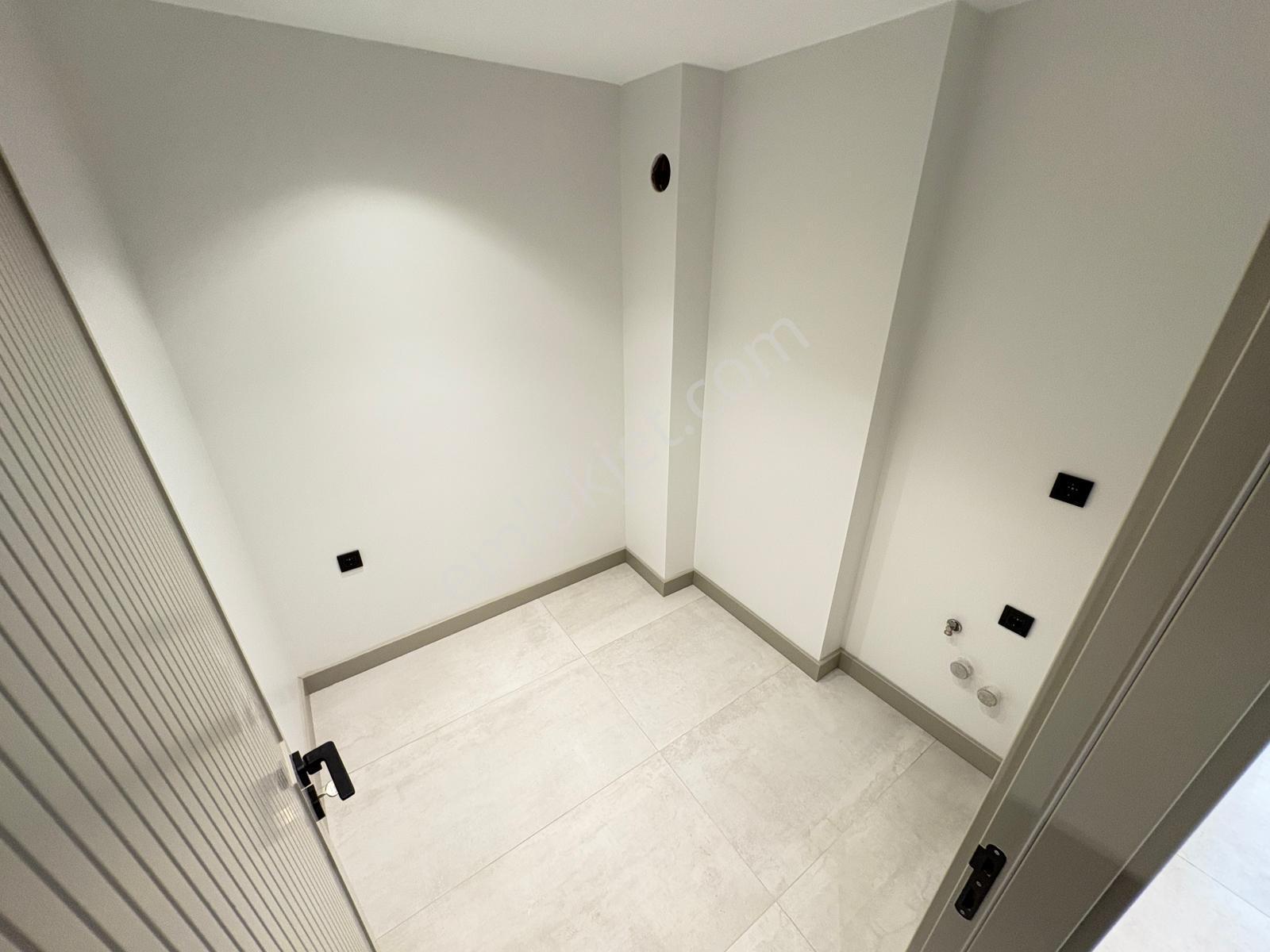 Bayramoğlu'nda İskanlı Tapu Masrafsız Ultralüx 5+2 Fourlex Villa — fotoğraf 27