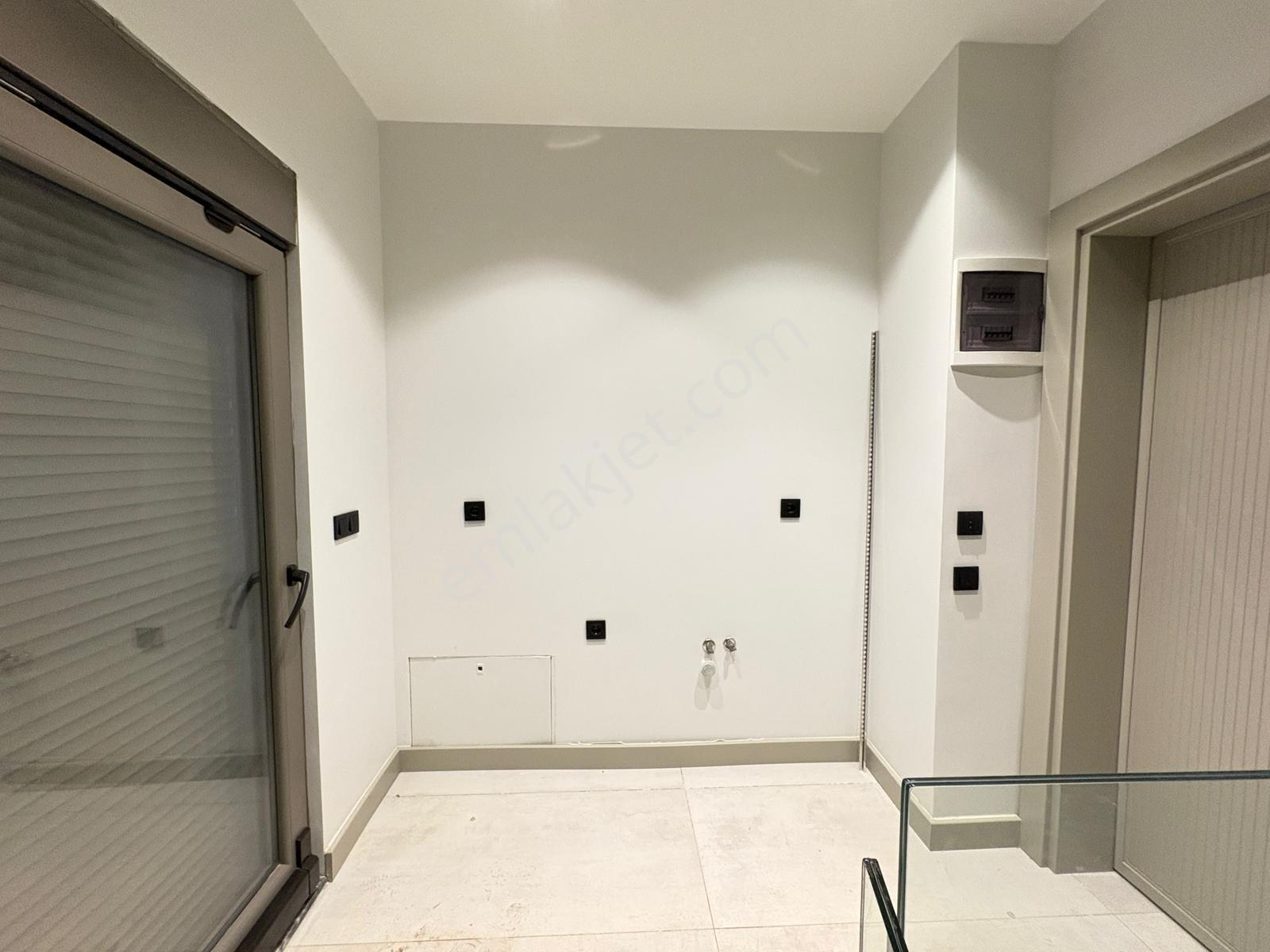 Bayramoğlu'nda İskanlı Tapu Masrafsız Ultralüx 5+2 Fourlex Villa — fotoğraf 29