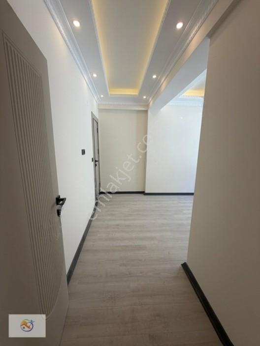 Beştelsiz Satılık Sıfır 3+1 Ebeveyn Banyolu Daire Tramvaya Yakın — fotoğraf 10