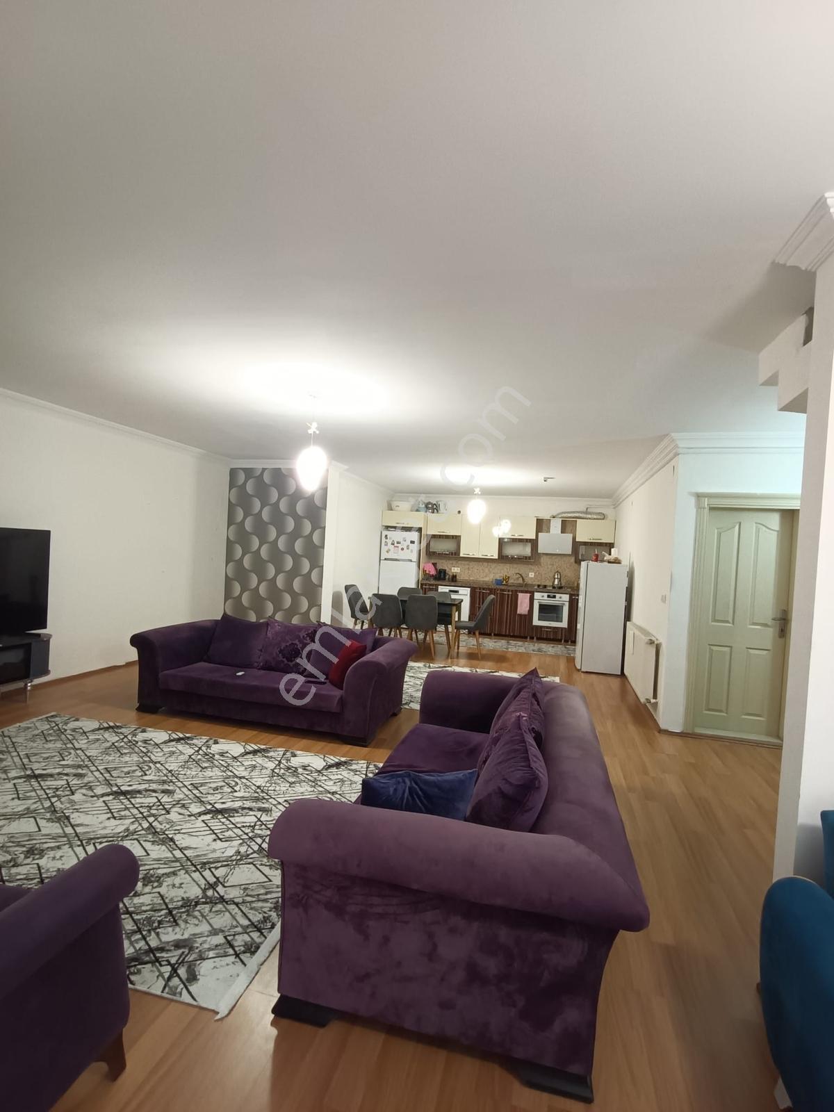 Efe Gayrimenkulden Akçaabatta Satılık Ters Dublkes 3+1 Daire — fotoğraf 7