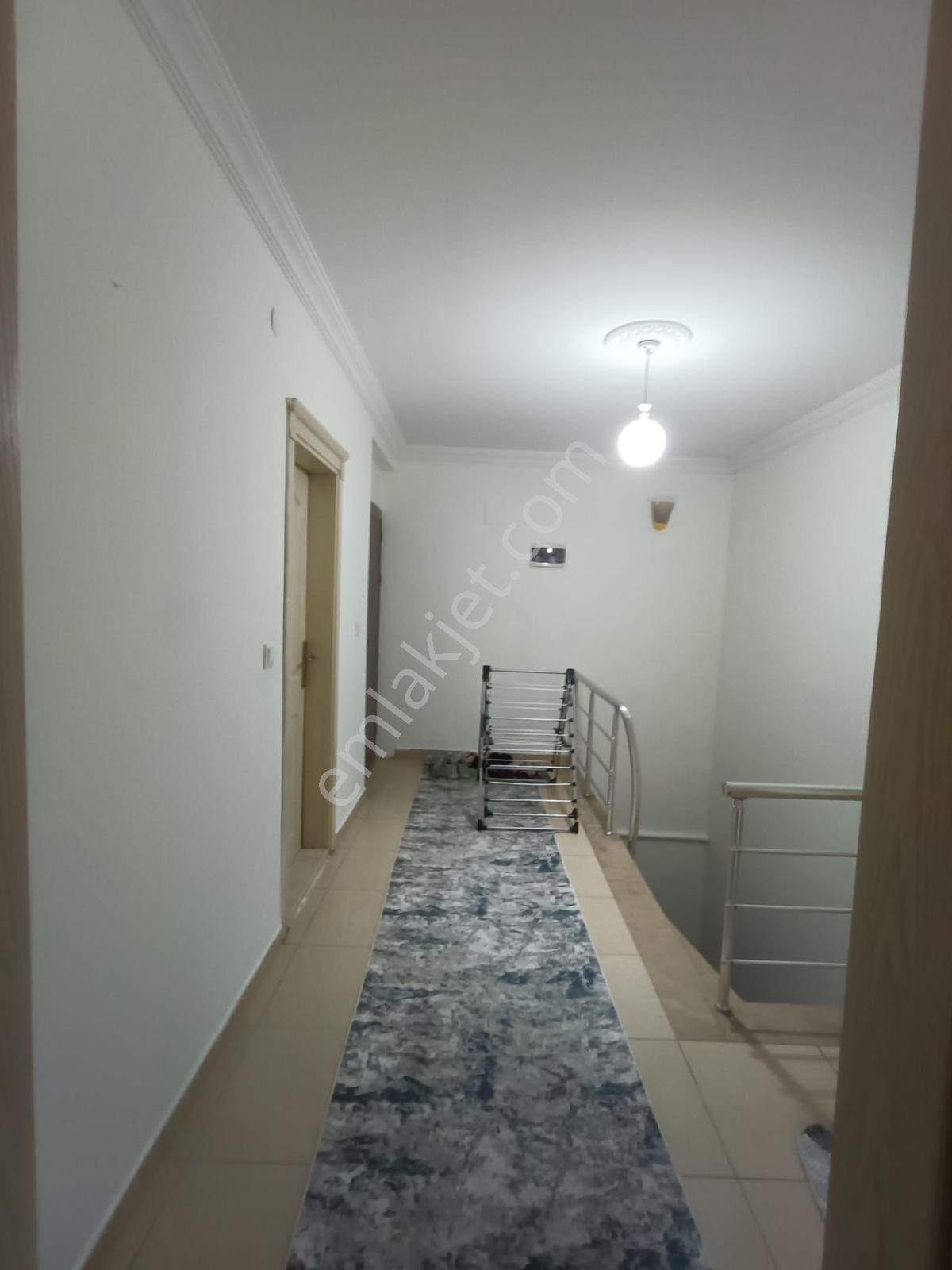 Efe Gayrimenkulden Akçaabatta Satılık Ters Dublkes 3+1 Daire — fotoğraf 14