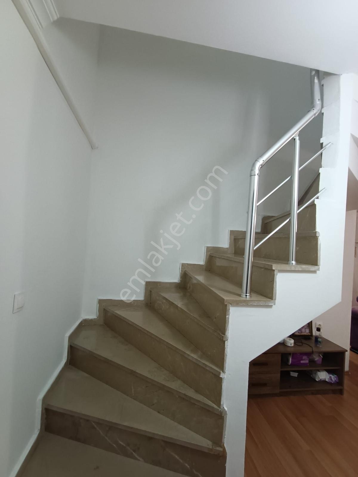 Efe Gayrimenkulden Akçaabatta Satılık Ters Dublkes 3+1 Daire — fotoğraf 16
