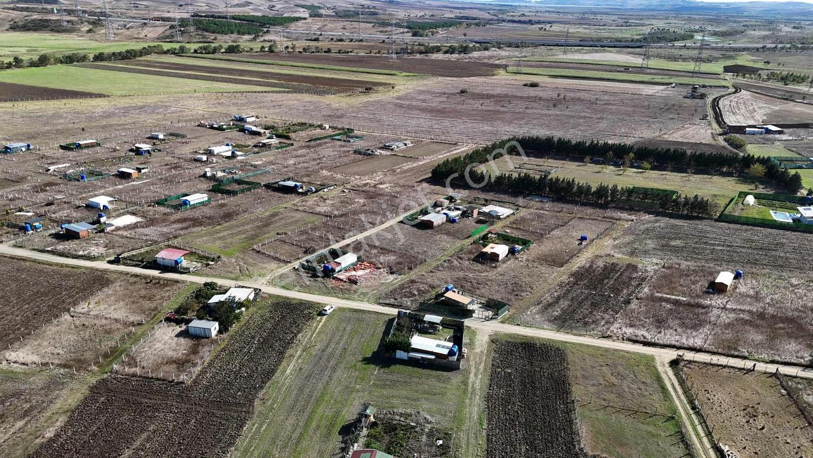 Çatalca İzzettinde Mevcut Yola Cepheli 400 M² Satılık Arazi — fotoğraf 19