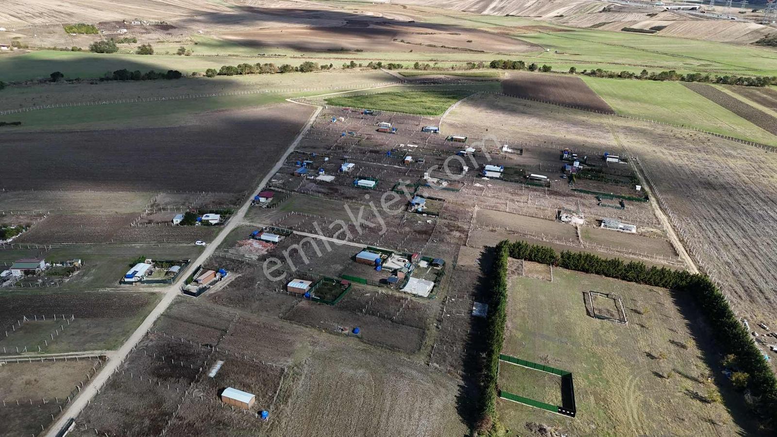 Çatalca İzzettinde Mevcut Yola Cepheli 400 M² Satılık Arazi — fotoğraf 20