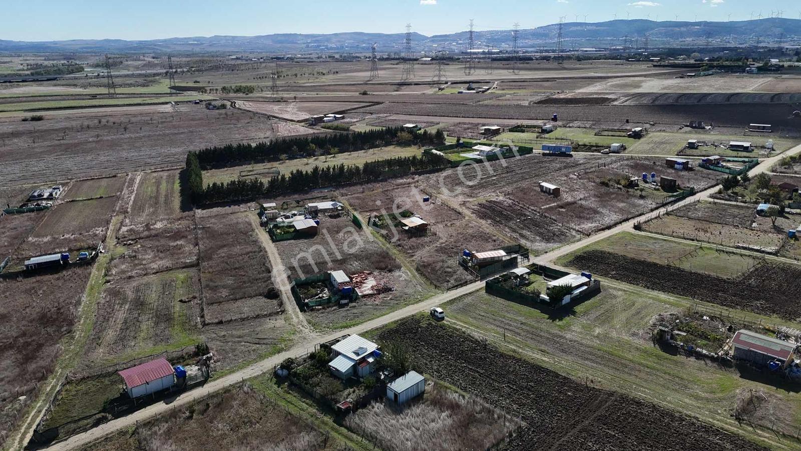 Çatalca İzzettinde Mevcut Yola Cepheli 400 M² Satılık Arazi — fotoğraf 23