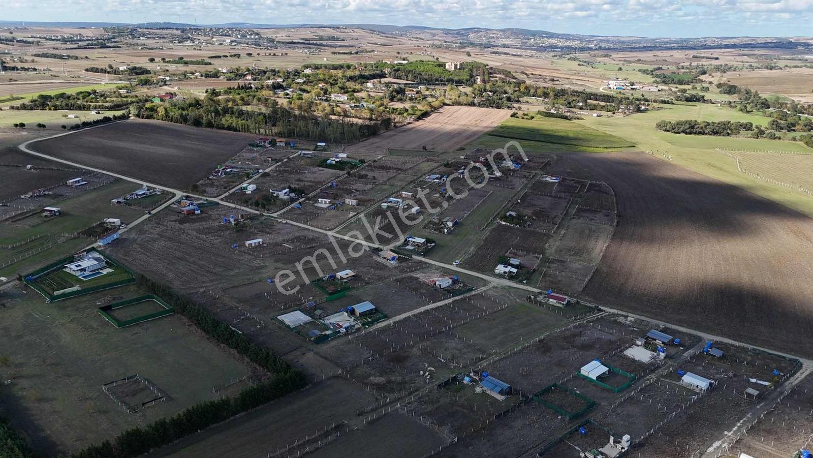 Çatalca İzzettinde Mevcut Yola Cepheli 400 M² Satılık Arazi — fotoğraf 26