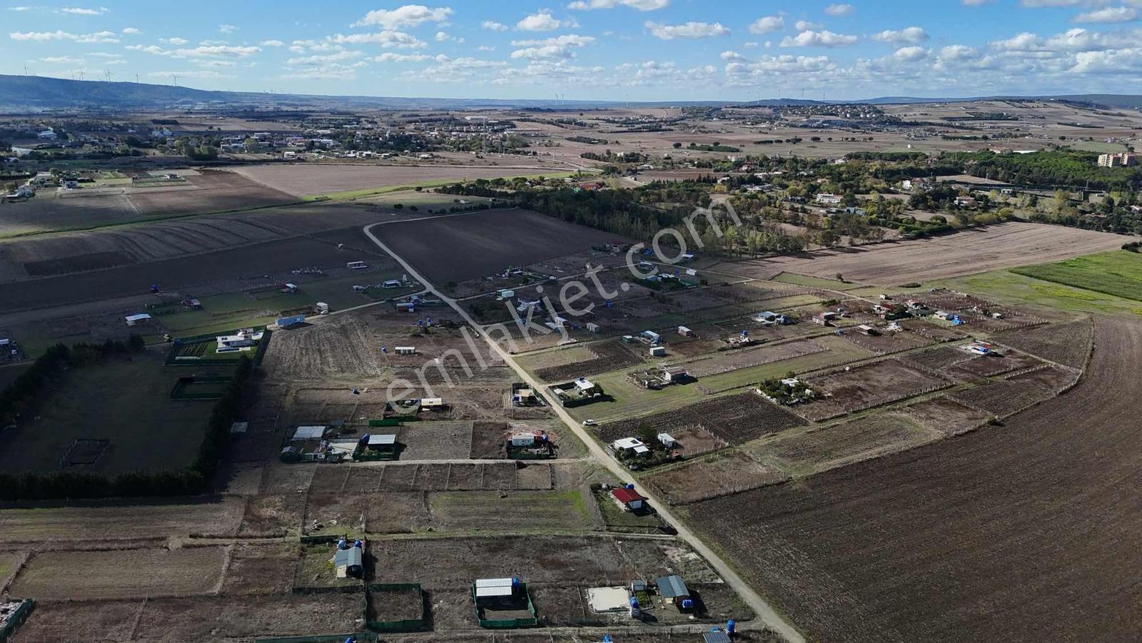 Çatalca İzzettinde Mevcut Yola Cepheli 400 M² Satılık Arazi — fotoğraf 29