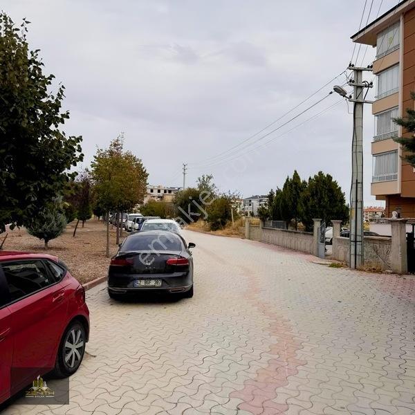Kosova'da Veysel Karani Cad. Üzeri 2+1 Satılık Daire — fotoğraf 5