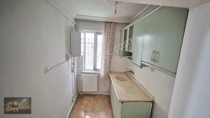 Kent Emlaktan Abidinpaşada Kot-2 De 2+1 Satılık Bahçe Katı Daire — fotoğraf 7