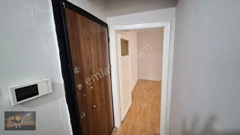 Kent Emlaktan Abidinpaşada Kot-2 De 2+1 Satılık Bahçe Katı Daire — fotoğraf 14