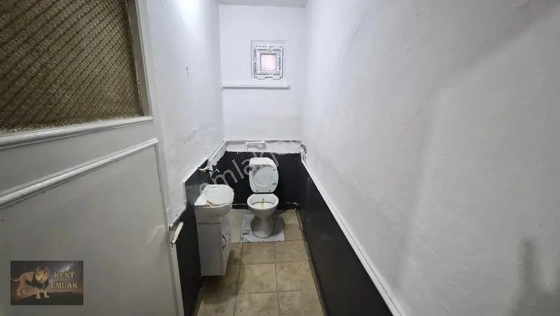 Kent Emlaktan Abidinpaşada Kot-2 De 2+1 Satılık Bahçe Katı Daire — fotoğraf 18