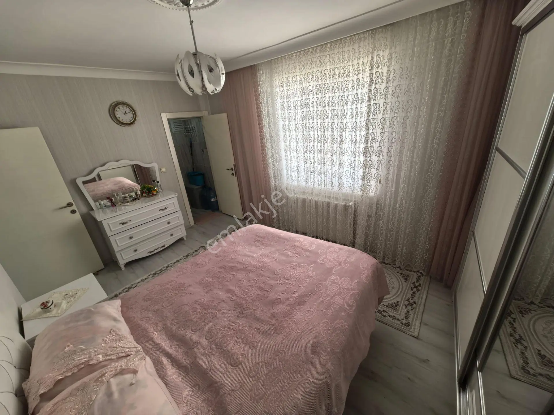 Toprak Emlaktan Ank Keçiören Baglarbaşı Mah 4+1 160 M2 Yapılı Daire — fotoğraf 35